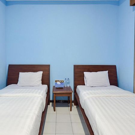 Sekar Ayu Hotel Malioboro Mitra Reddoorz Γιογκιακάρτα Εξωτερικό φωτογραφία