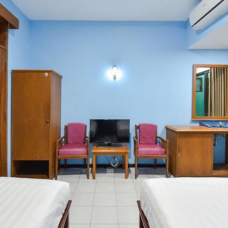 Sekar Ayu Hotel Malioboro Mitra Reddoorz Γιογκιακάρτα Εξωτερικό φωτογραφία
