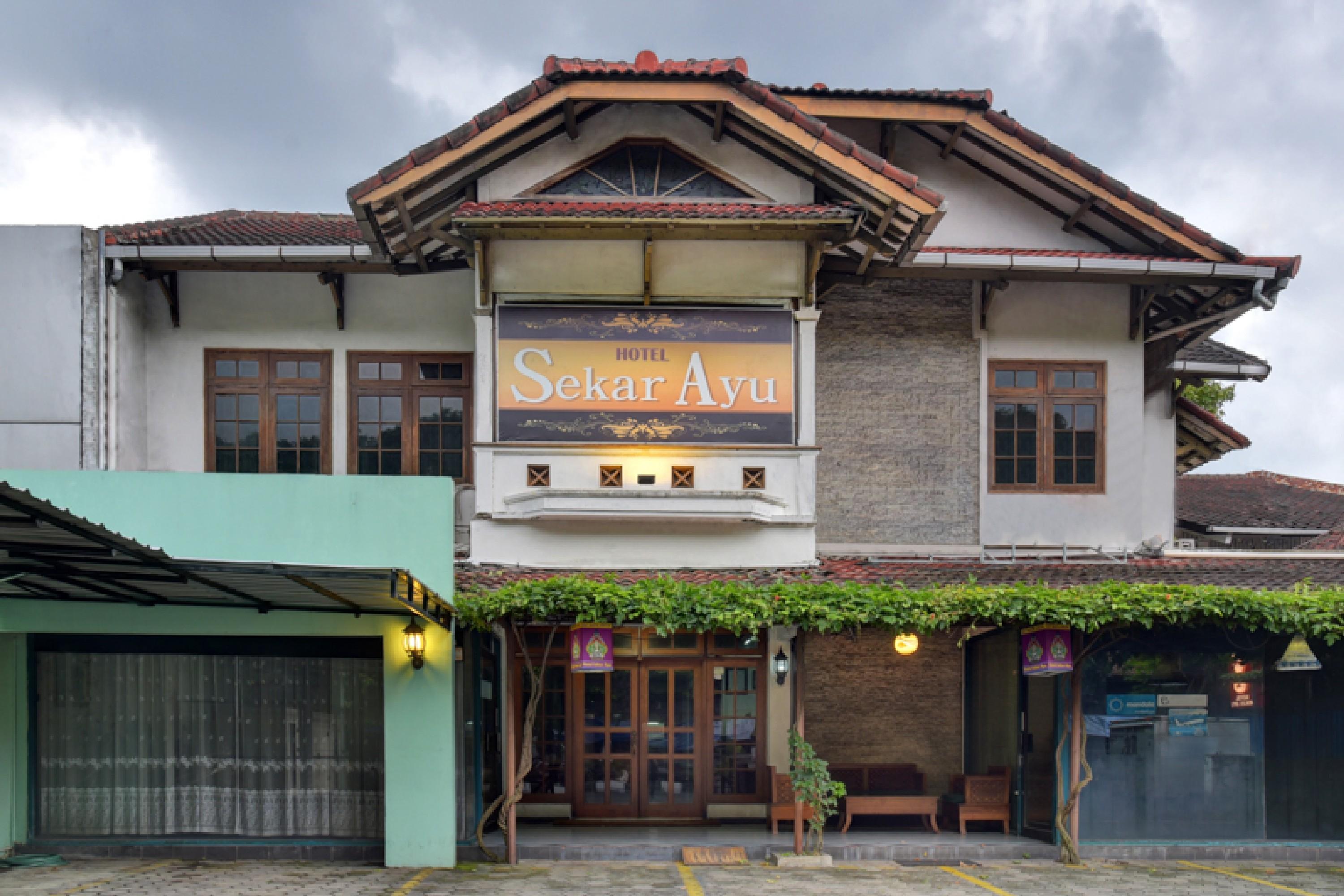 Sekar Ayu Hotel Malioboro Mitra Reddoorz Γιογκιακάρτα Εξωτερικό φωτογραφία