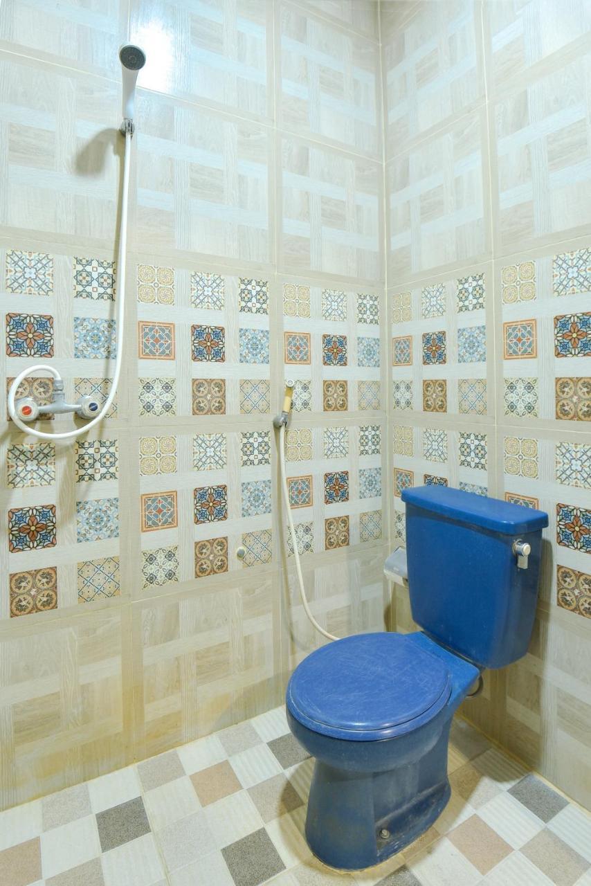 Sekar Ayu Hotel Malioboro Mitra Reddoorz Γιογκιακάρτα Εξωτερικό φωτογραφία